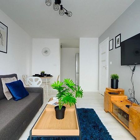 Warsaw Inside Solec With Private Parking Apartment Exterior foto